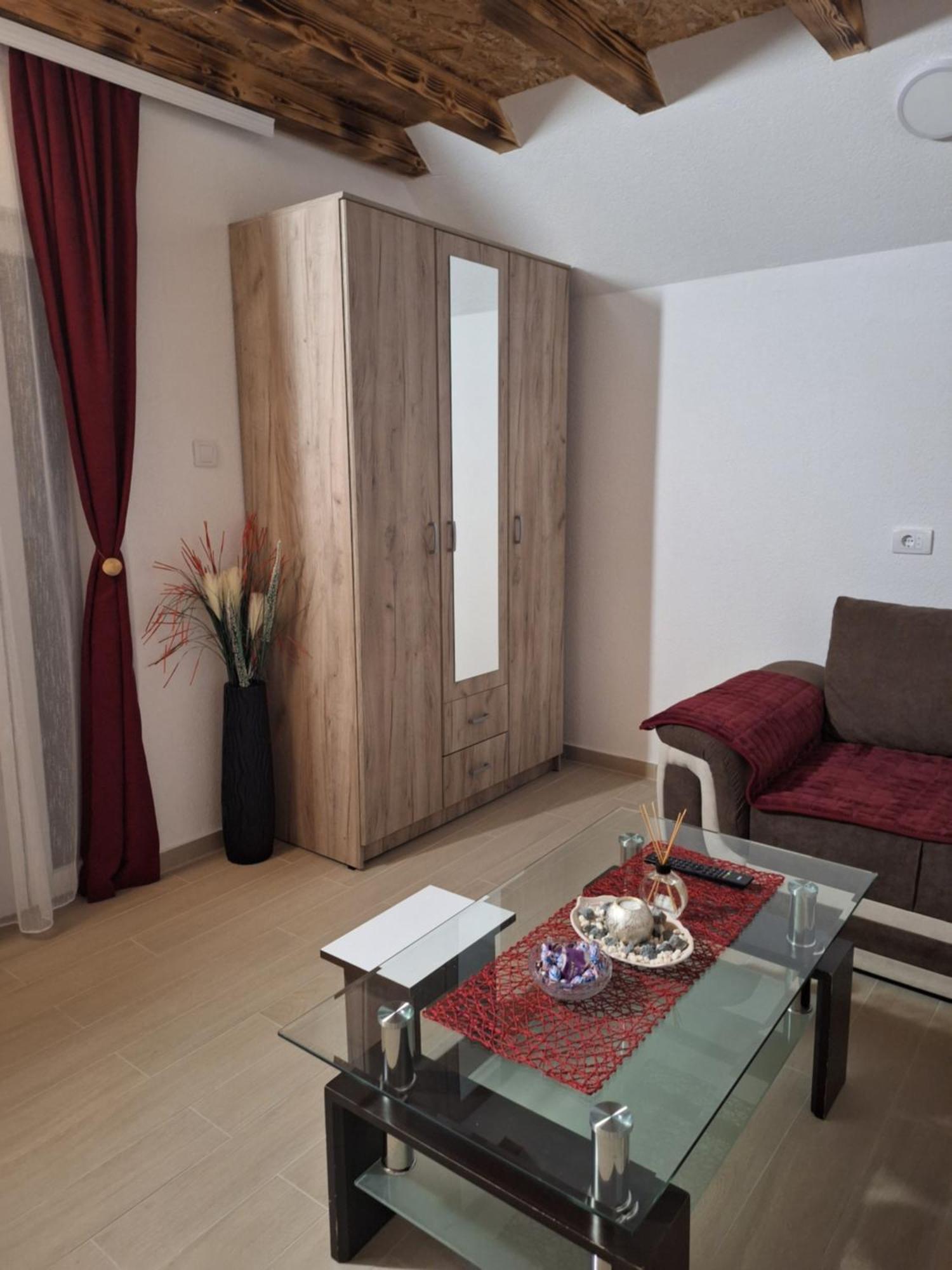 Apartmani Lena Plužine Exteriör bild