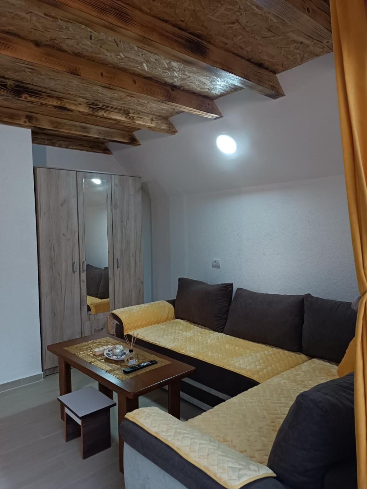 Apartmani Lena Plužine Exteriör bild