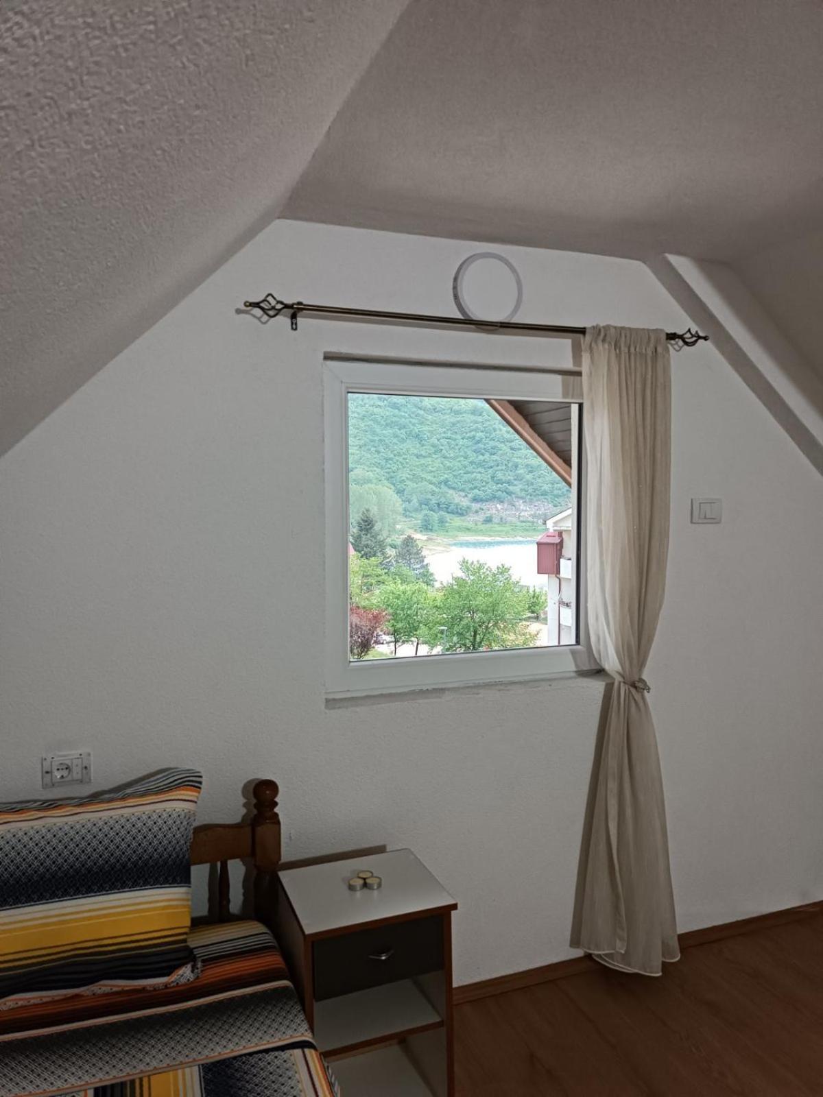 Apartmani Lena Plužine Exteriör bild